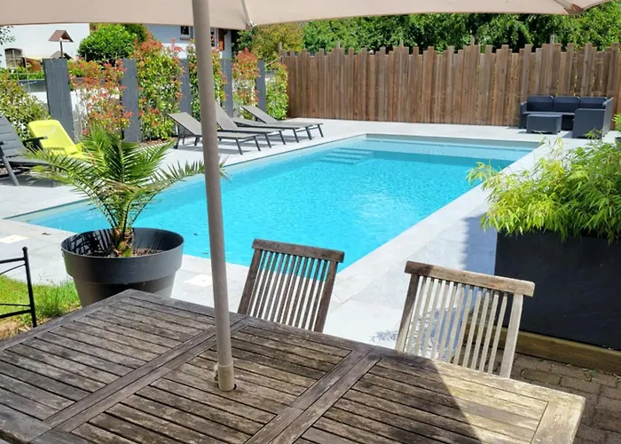 L'Oasis De Dalhunden - Logement Prive Dans Villa Avec Piscine 빌라 Dalhunden